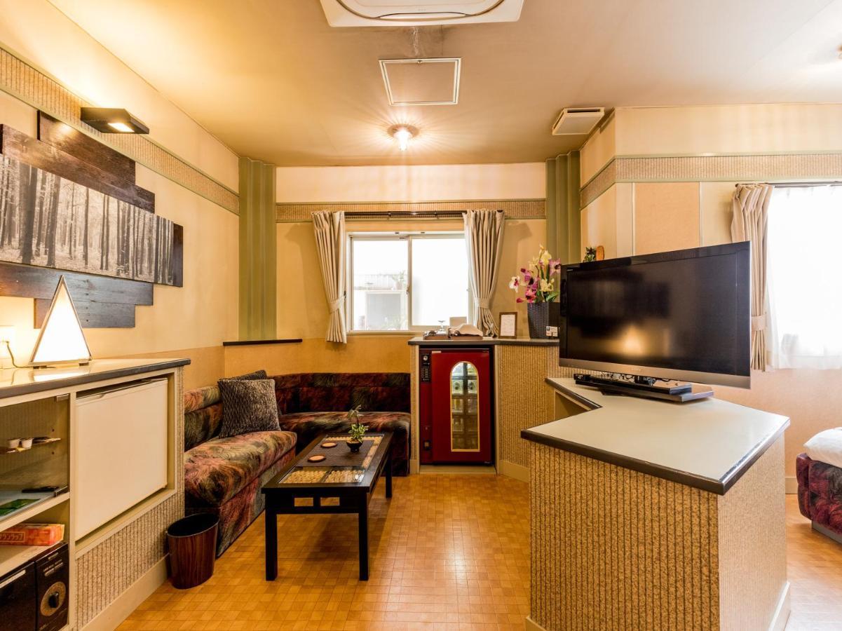 Tabist Hotel Nizi Fuefuki Misaka Екстер'єр фото